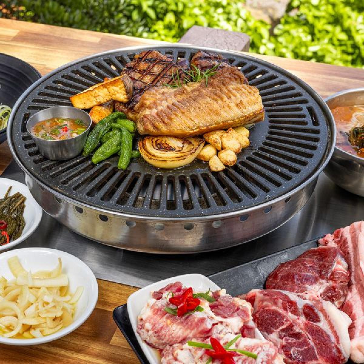 돌미롱 흑돼지 BBQ