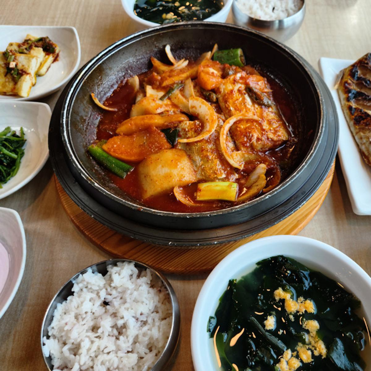 제주어항 식사권